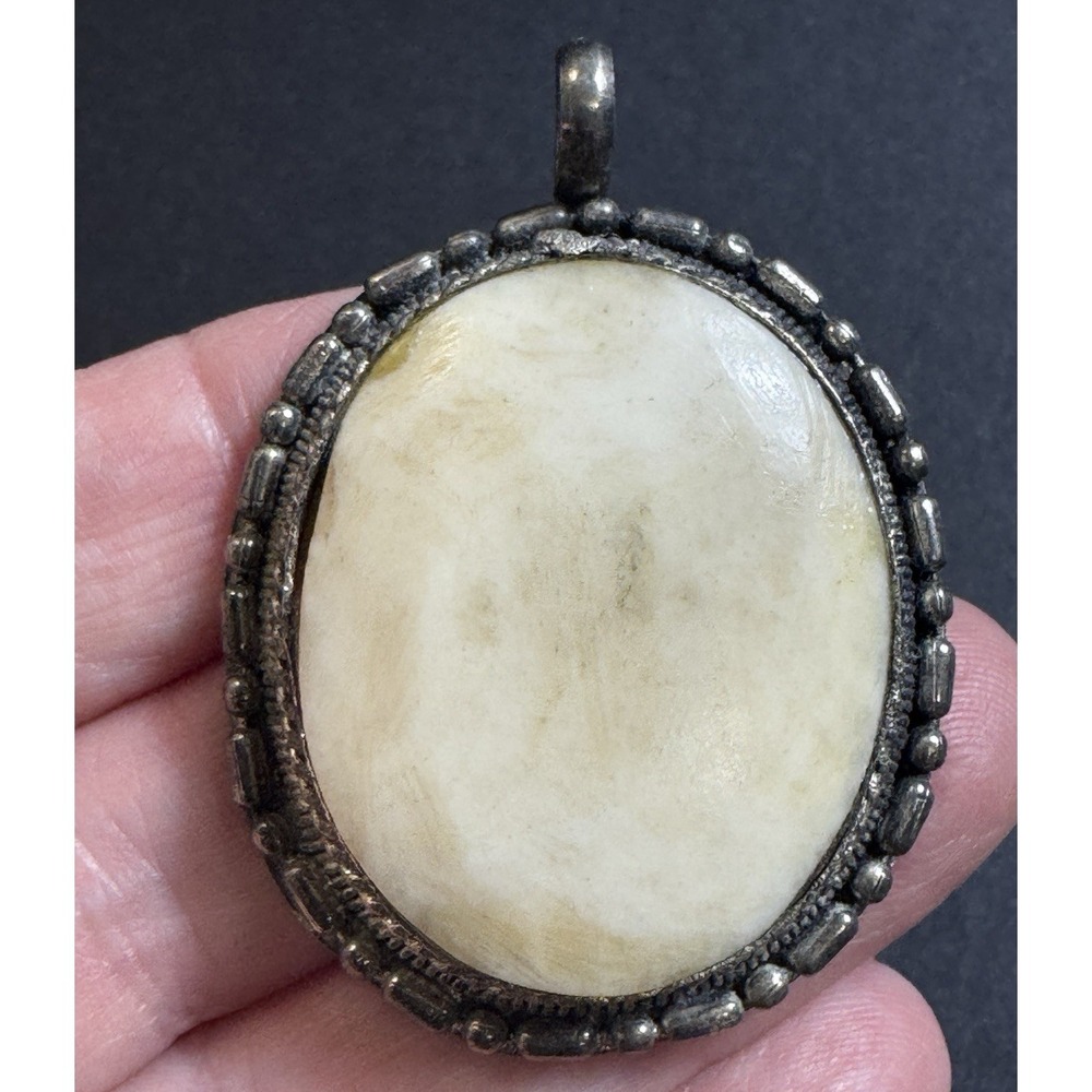 Vintage Large Oval White Silver Tone Marble Stone Granite Pendant READ - Picture 12 of 14